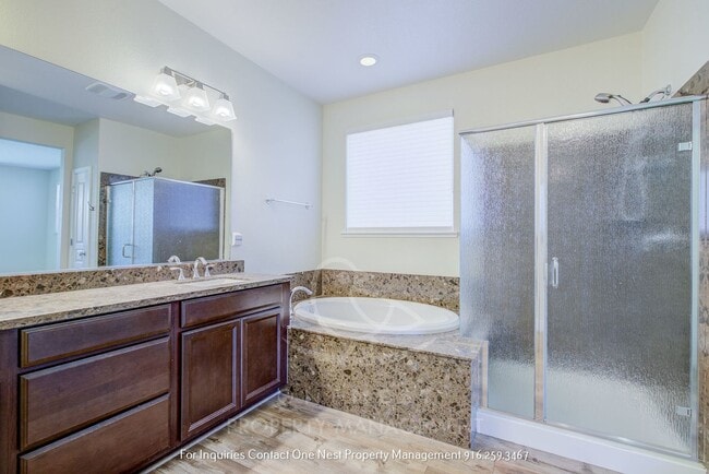 Building Photo - Charming Sorrento Home for Rent