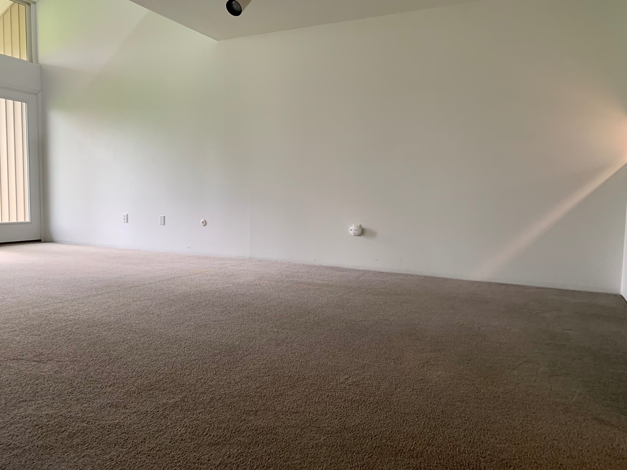 Great room. - 1049 Danby Rd