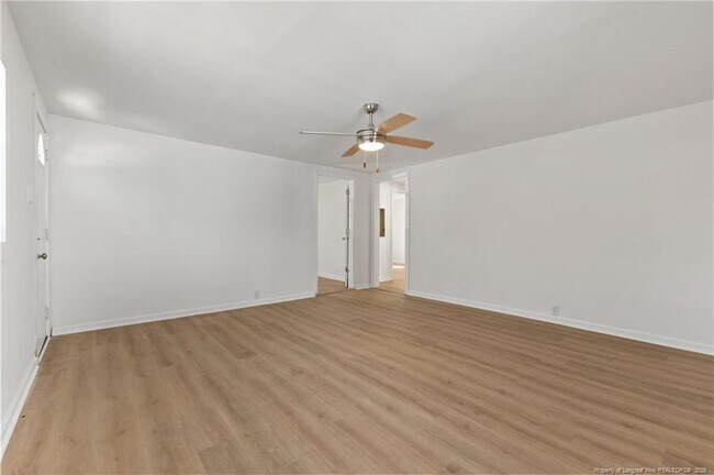 Building Photo - 5109 Higgins St