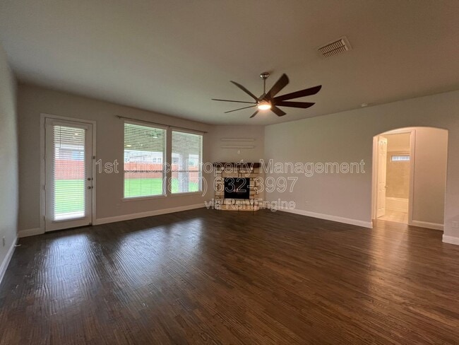 Building Photo - 15124 Roderick Rd