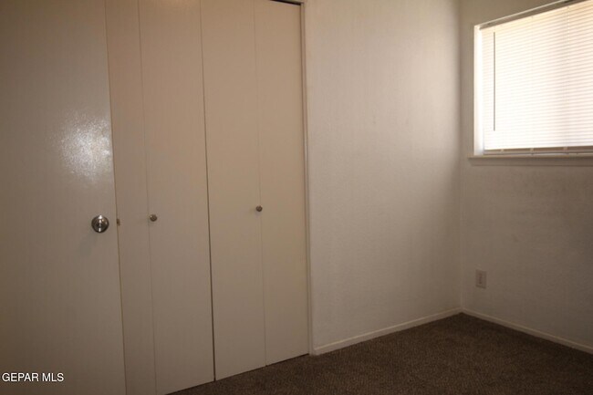 Building Photo - 9604 Gaza Dr