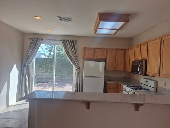 Building Photo - 6504 Trailride Way