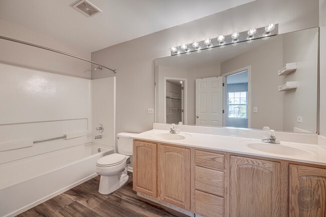 Building Photo - 3933 Granite Ct