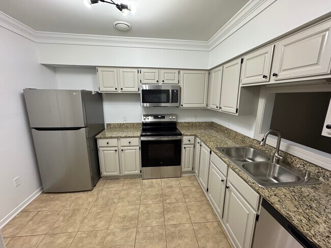 Building Photo - 500 Northpointe Pkwy