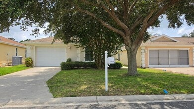 Building Photo - 3 bed, 2 bath 2 car garage