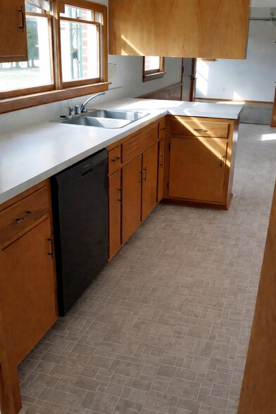 Building Photo - 27 Gardenia Dr