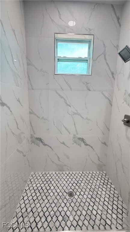 Building Photo - 1314 W 12th St