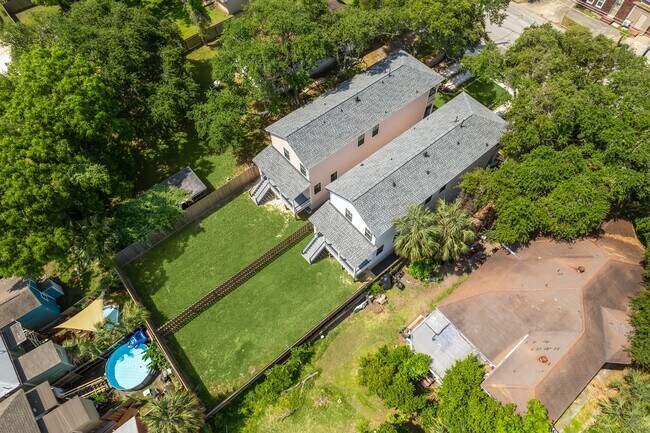 Building Photo - 1514 31st St