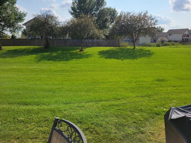 Building Photo - 10515 64th Ln NE