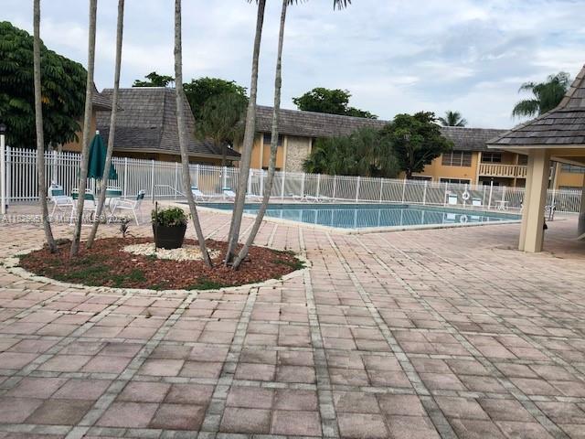 Primary Photo - 7430 Miami Lakes Dr