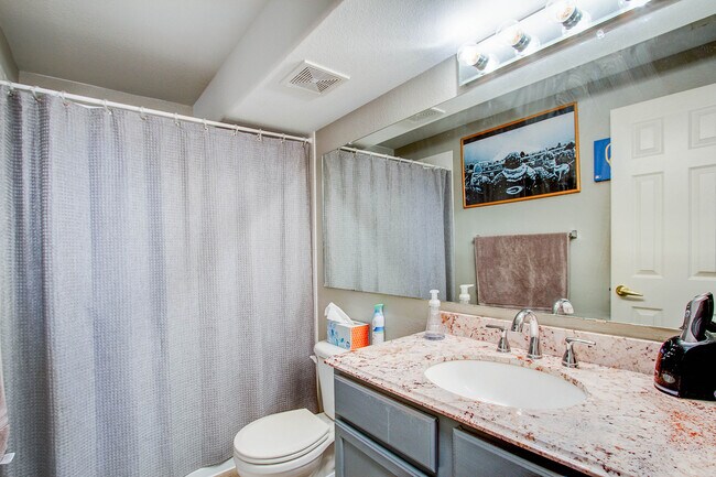 Building Photo - 4038 Pronghorn Meadows Cir