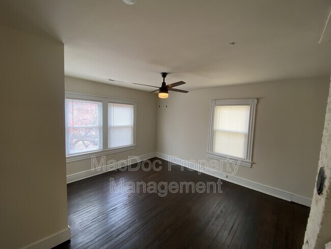 Building Photo - 320 Wolfe St