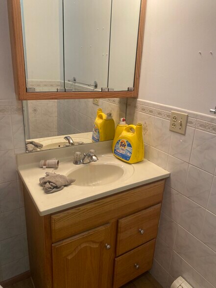 Master bathroom - 39 Saint James St