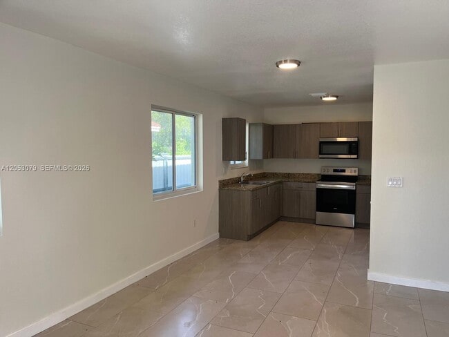 Building Photo - 10229 SW 173rd St