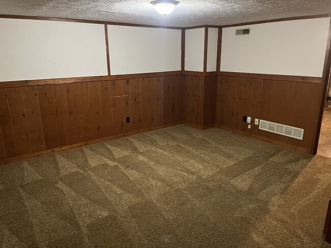 Building Photo - 3054 Colony Ln