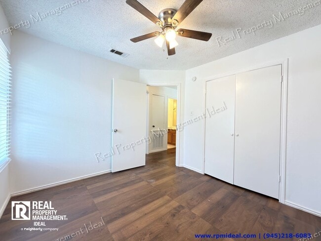Building Photo - 1801 Quail Run Dr