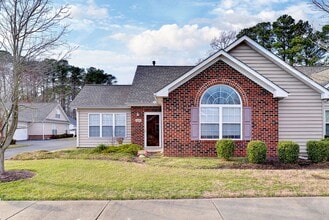 Building Photo - Easy Single Floor Living