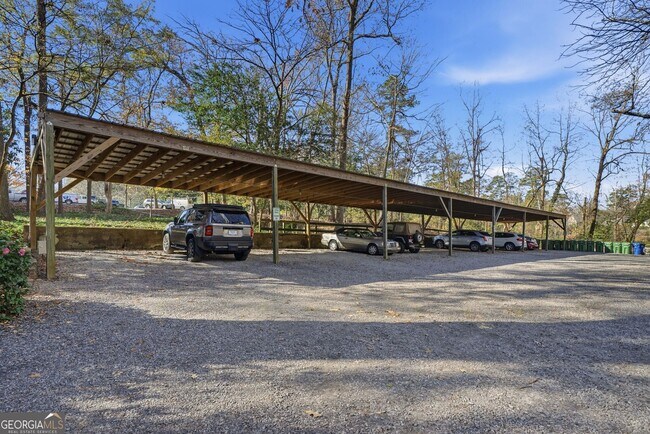 Building Photo - 2814 Peachtree Rd NW