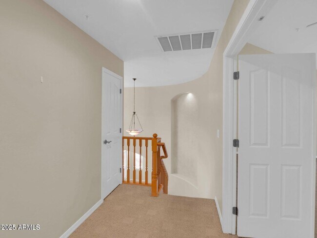 Building Photo - 11239 E Oberlin Way