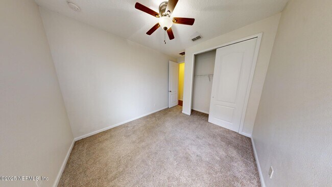 Building Photo - 15707 Lexington Park Blvd