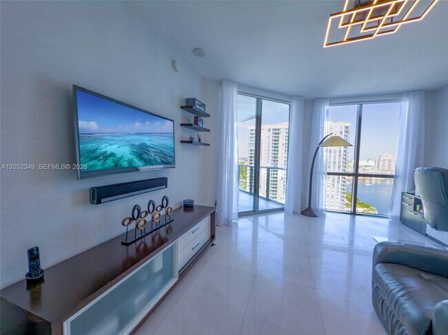 Building Photo - 17111 Biscayne Blvd