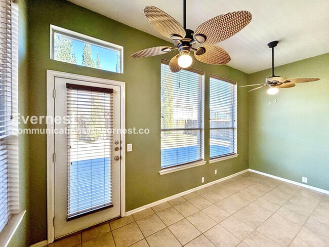 Building Photo - 2840 S Serrano