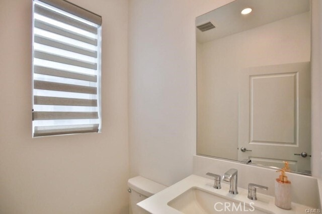 Building Photo - 187 Junco