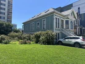 Building Photo - 561 22nd St