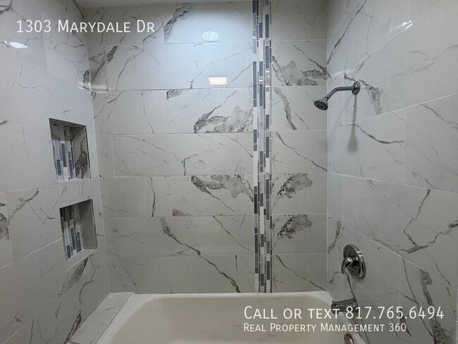 Building Photo - 1303 Marydale Dr
