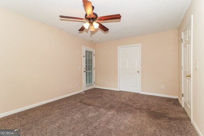 Building Photo - 149 Mill Pointe Ct