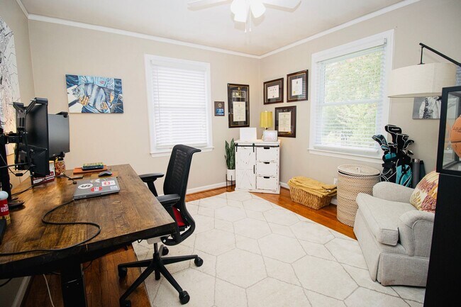 Building Photo - 1508 Hollyberry Ln