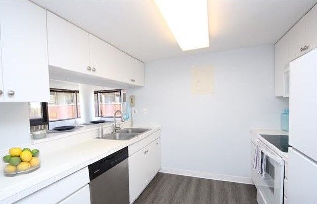 Building Photo - 127 Greyrock Plz