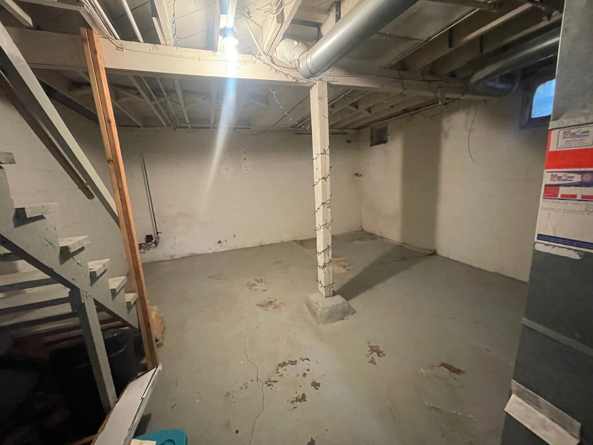 Building Photo - 122 N 38th St