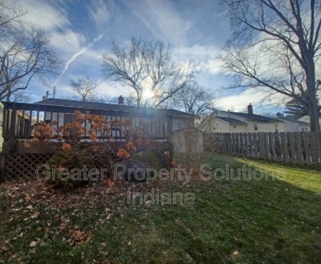 Building Photo - 412 W South St