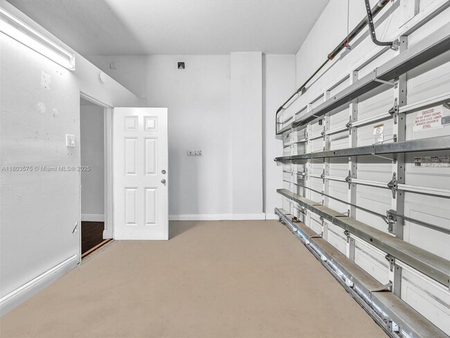 Building Photo - 2727 Treasure Cove Cir