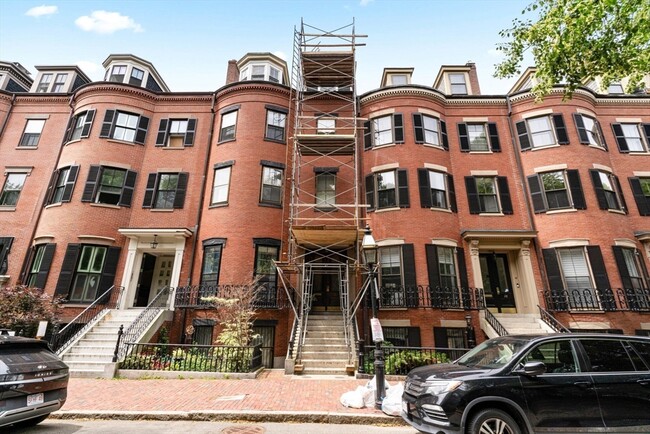 Building Photo - 26 Union Pk