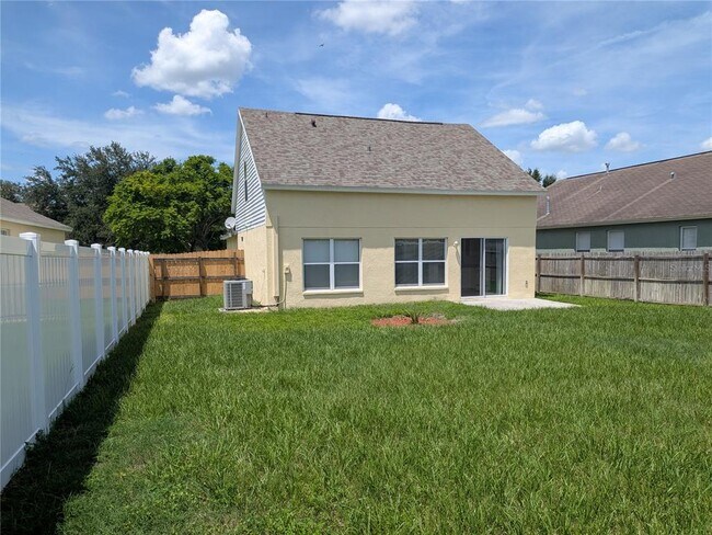 Building Photo - 24606 Victoria Wood Ct