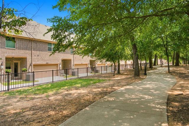 Building Photo - 2533 Gramercy Park Dr