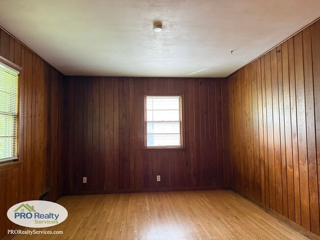 Building Photo - 4 Bedroom Home in Richfield