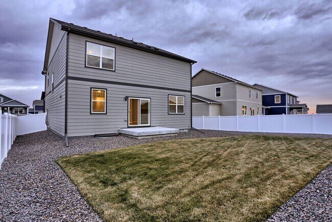 Building Photo - 4 Bedroom home in Windsor