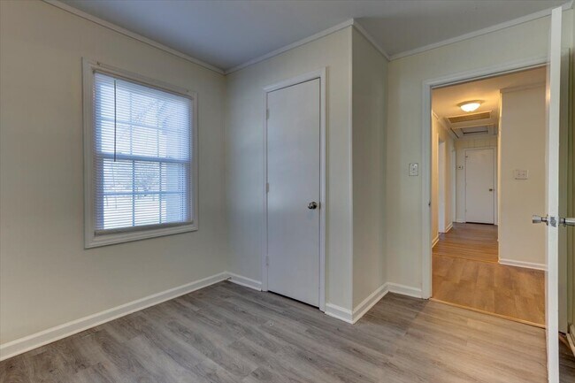Building Photo - 2600 Revolution Pk Dr