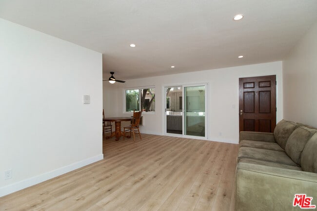 Building Photo - 3637 Glendon Ave