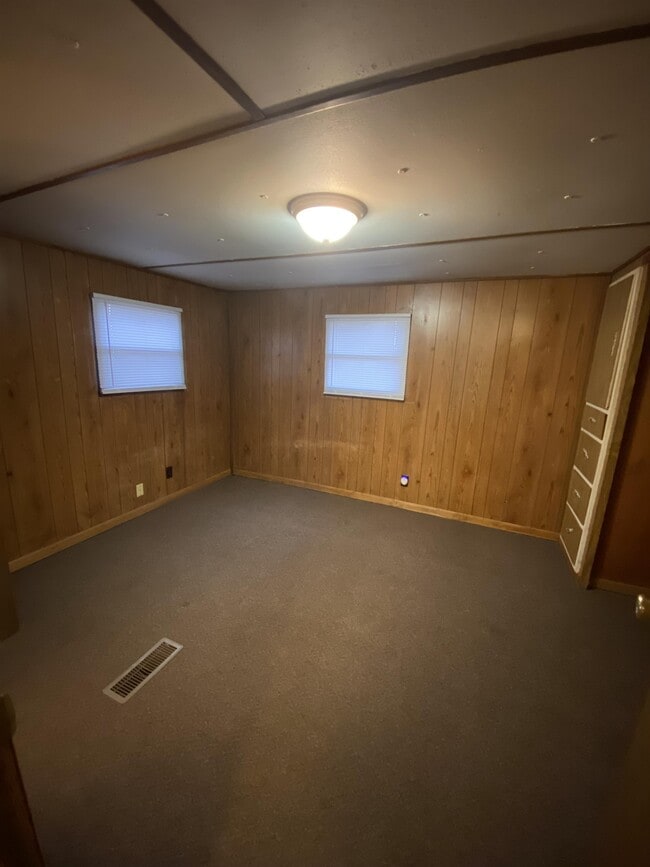 Building Photo - 74980 444th Rd