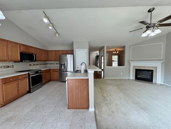 Building Photo - 5337 Thunderidge Drive