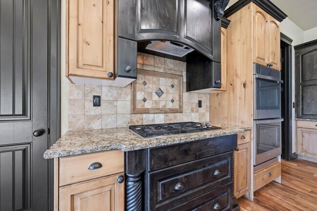 Building Photo - 1356 S Hidden Island Pl