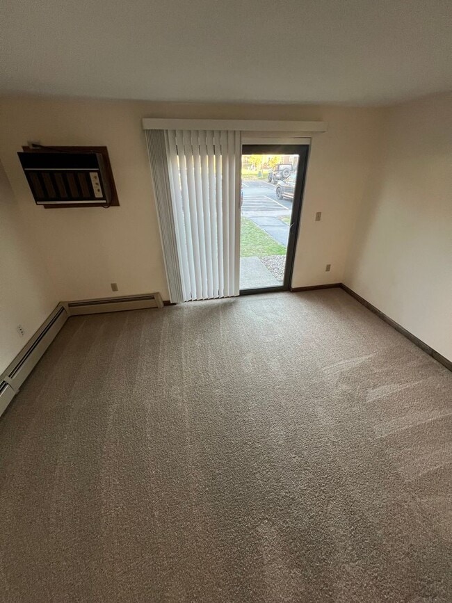 Interior Photo - Merrimack Meadows