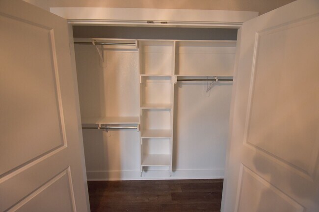 Building Photo - NOW LEASING