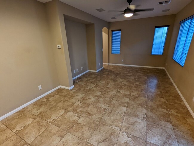 Building Photo - 8440 Lucero Ave
