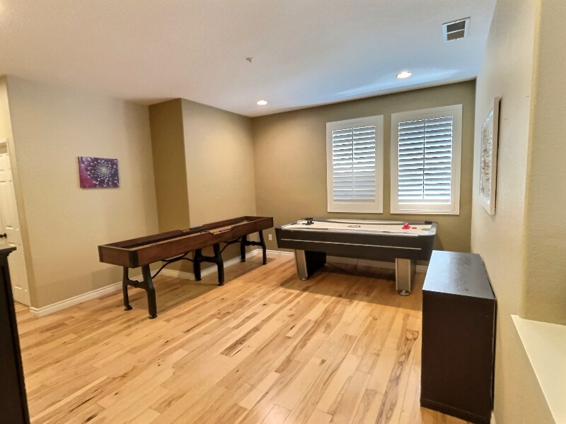 Building Photo - 17080 Harvest Point Way