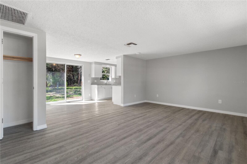 Building Photo - 7926 Gulf Way